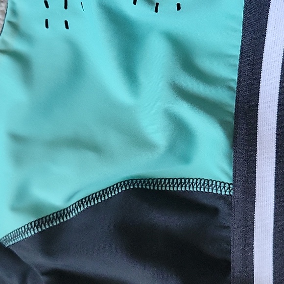 Fox Sports Bra - Picture 3 of 3